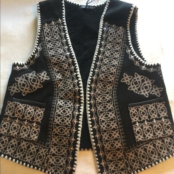 Anthro Gypsy 05 Embroidered Shearling Vest NWT - Picture 5 of 8